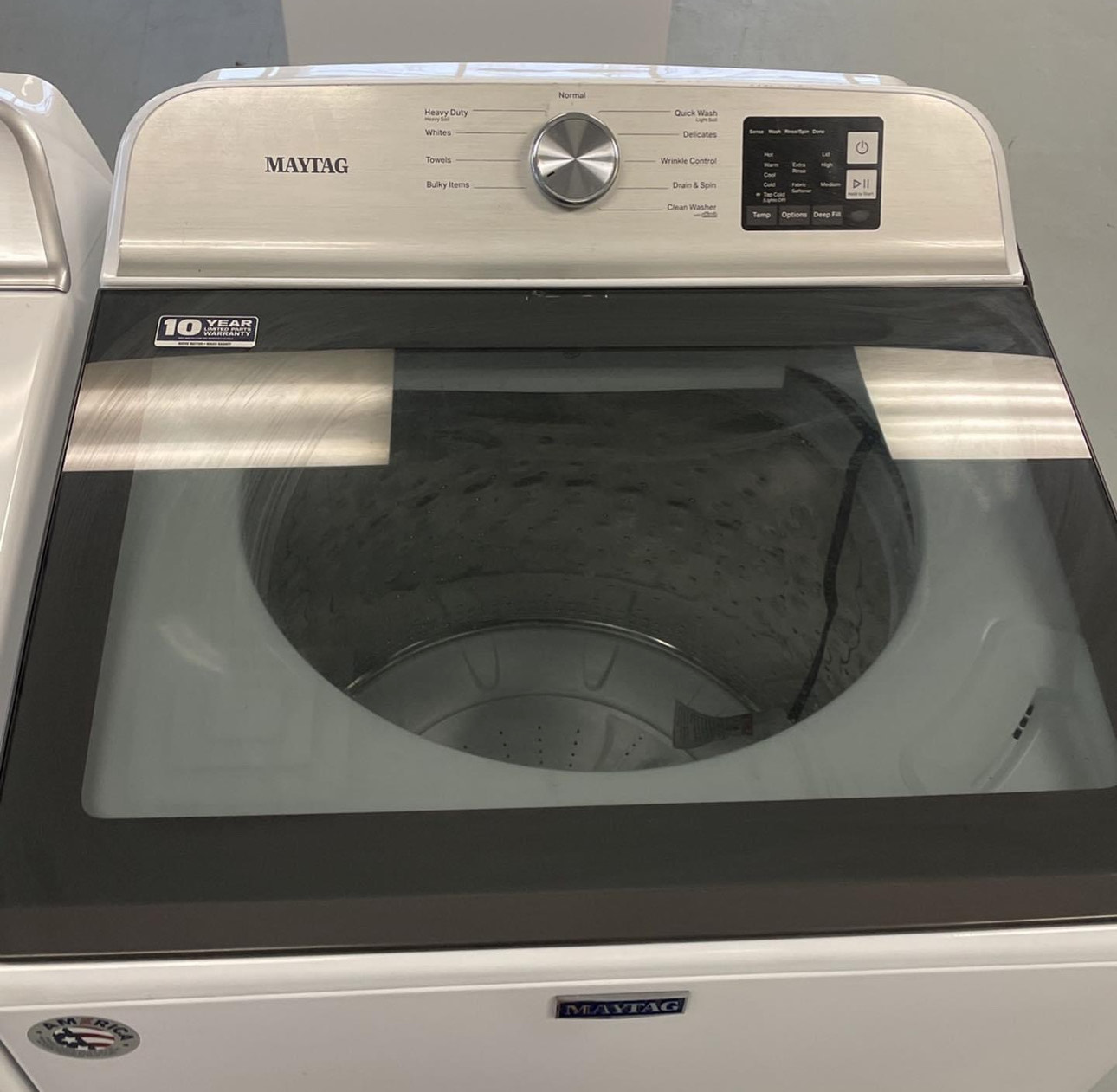 samsung 5.0 cu. ft. top load washer with active water jet in champagne ft 7.4 cu. ft. electric dryer with sensor dry in champagne