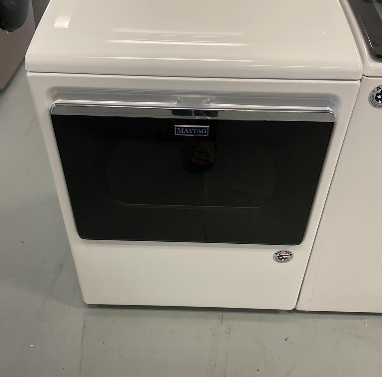 samsung 5.0 cu. ft. top load washer with active water jet in champagne ft 7.4 cu. ft. electric dryer with sensor dry in champagne