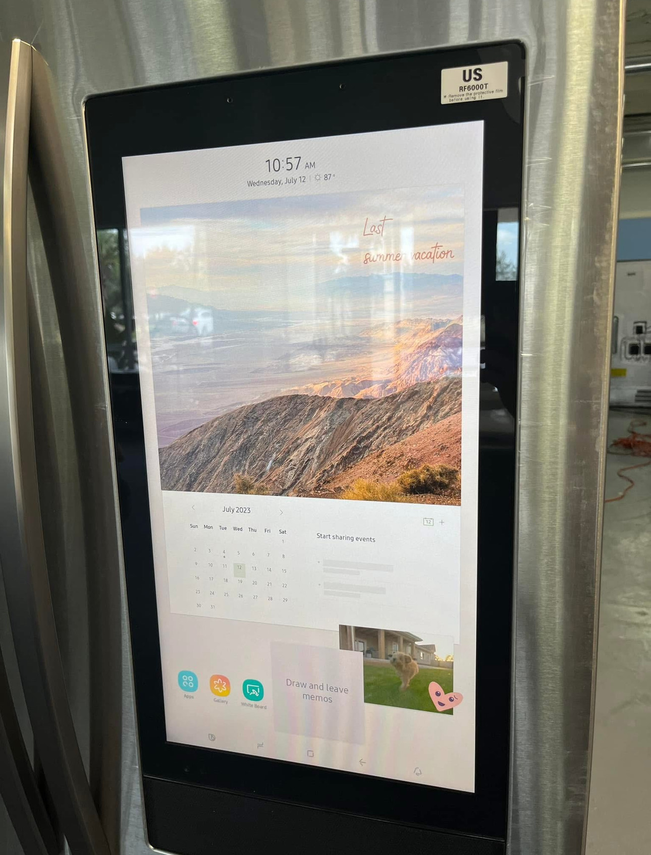 samsung 36 inch, 26.5 cu. ft. capacity, french door, smart refrigerator with a built in family hub™ touchscreen