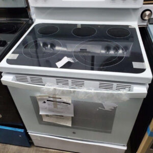 ge 30 inch free standing electric range with a 5.3 cubic foot capacity oven and a radiant smoothtop cooktop
